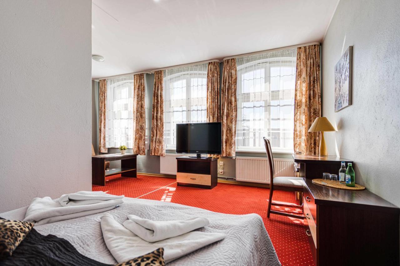 Hotel Sowa Ельблонг Екстер'єр фото