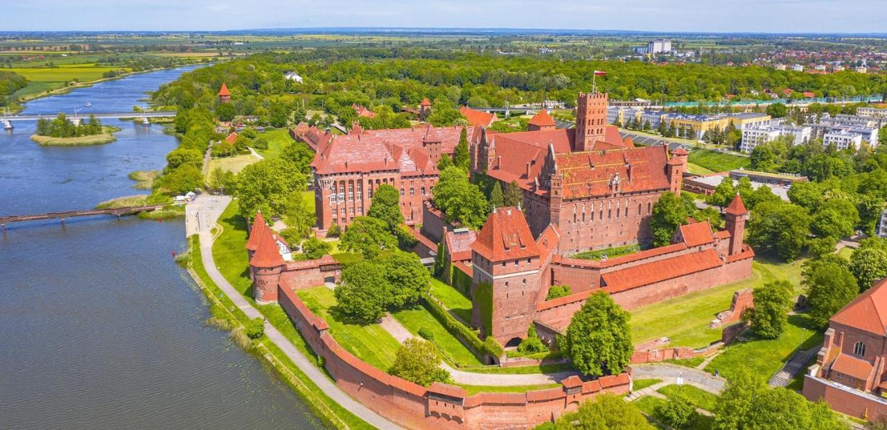 Hotel Sowa Ельблонг Екстер'єр фото